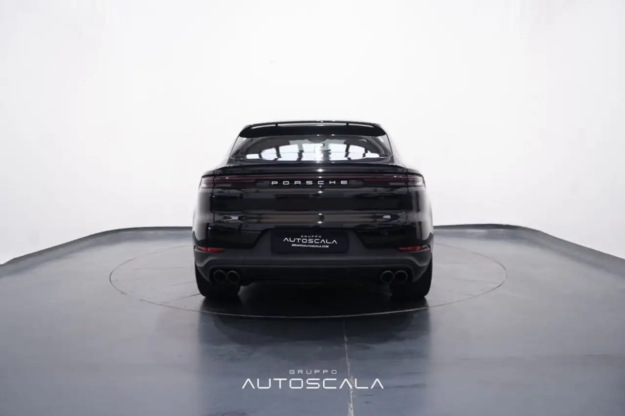 Porsche Cayenne 5
